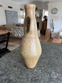Sculptural ceramic